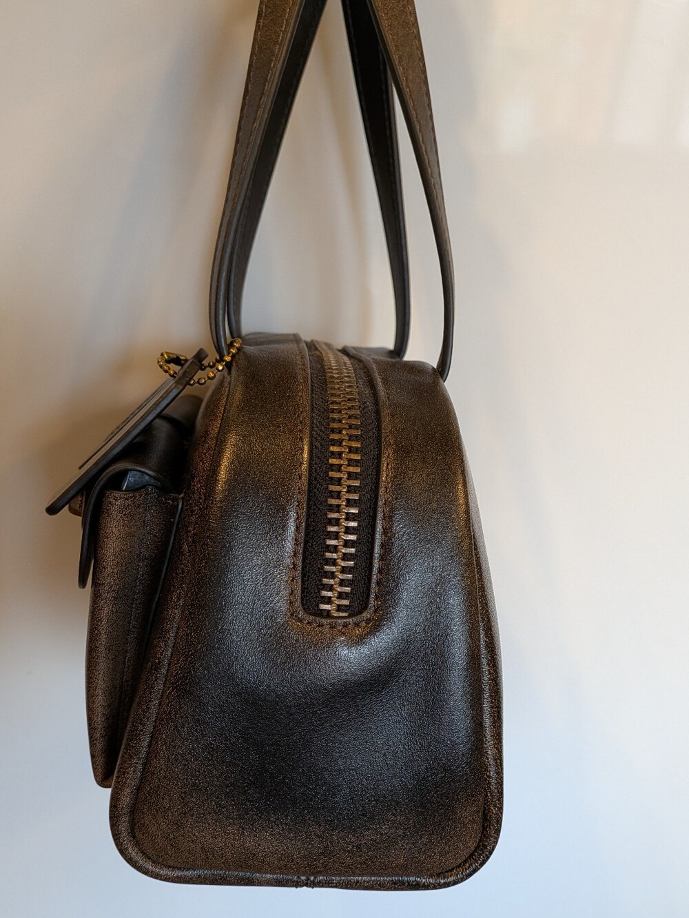 Coach Twinlock 20 Loved Leather Bag - Picture 4 of 15